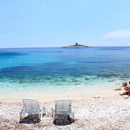 Double Hvar 15378a Πανσιόν Χβαρ