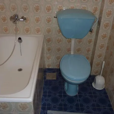 Πανσιόν Double Hvar 15378a Χβαρ