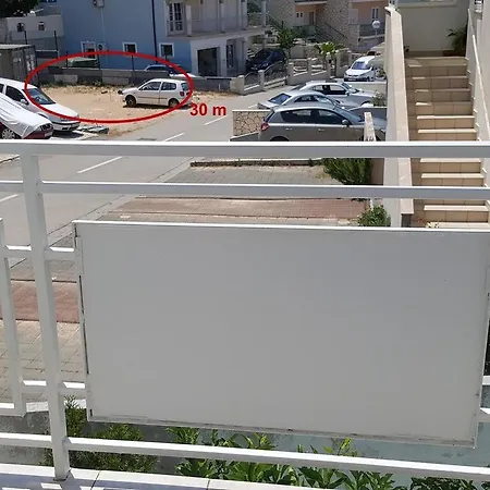 Double Hvar 15378a Πανσιόν